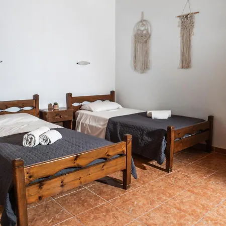 Kaloudis Family Apartment *